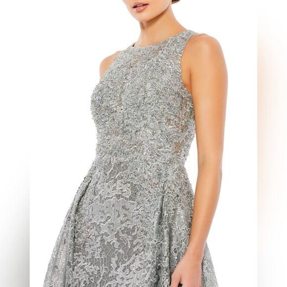 EMBELLISHED HIGH NECK SLEEVELESS A-LINE GOWN - Picture 3 of 3